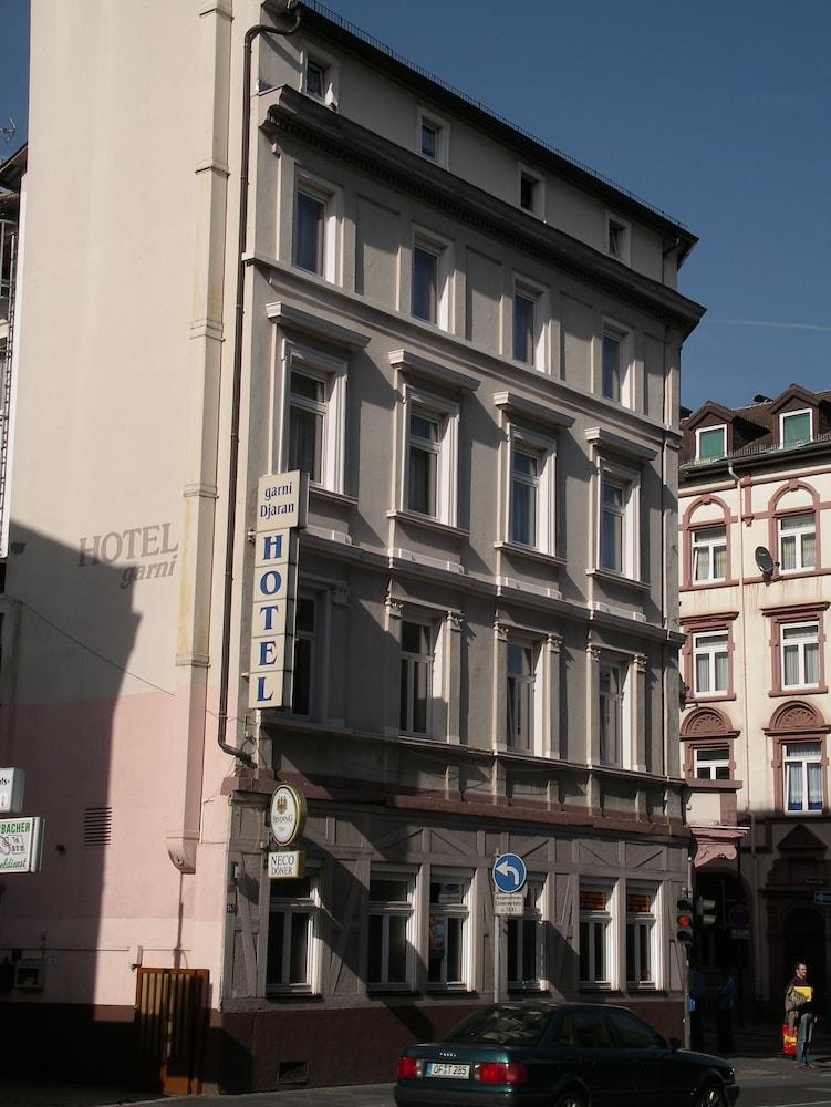 โรงแรมการ์นิ ดยารัน Offenbach am Main ภายนอก รูปภาพ