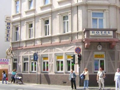 โรงแรมการ์นิ ดยารัน Offenbach am Main ภายนอก รูปภาพ